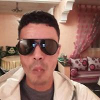 Marocchino gay vuole essere penetrato