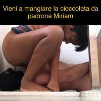 TRANSEX TETTONA CULONA CAZZONE GROSSO GRAN PORCONA 