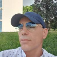 RAGAZZO MOLTO DOTATO BELO ATTIVO PORCO DISPONIBILE DA ME DA TE ACCETTO ANCHE CARTE BANCARIE
