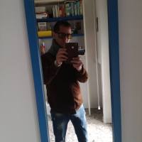 Mi chiamo Gabriele sono single non sono mercenario ho 43 anni anche se non ne dimostro perché sembro molto più giovane 3421732095 solo per donne 