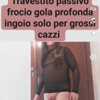 TRAVESTITO IN PRIVATO MILANESE PASSIVISSIMO VERO CULATTONE FROCIO GOLAPROFONDA INGOIO SOLO PER GROSSI CAZZI CON CASA LIBERA IN CITTÀ TASSATIVO 