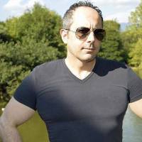 Uomo non mercenario per donne e coppie Pistoia Prato Firenze Lucca Viareggio forte dei marmi carrara Pisa Livorno Arezzo Siena Grosseto 3911793921