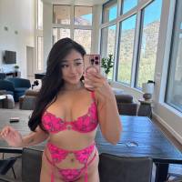 Sono una bella e dolce donna asiatica che ama il sesso e le coccole.
Desiderio e passione sono i miei punti di forza. 🥰🥰