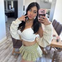 Sono una bella e dolce donna asiatica che ama il sesso e le coccole.
Desiderio e passione sono i miei punti di forza. 🥰🥰